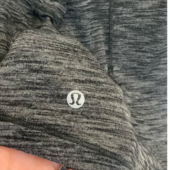 Lululemon Dark‎ Grey Tank - Picture 4 of 5